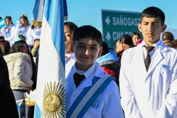 Educación otorgó permiso especial por el partido de Argentina y Egipto
