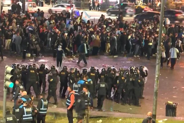 Hay incidentes en el Obelisco en medio de los festejos por el triunfo de la Selección: hay al menos 9 detenidos