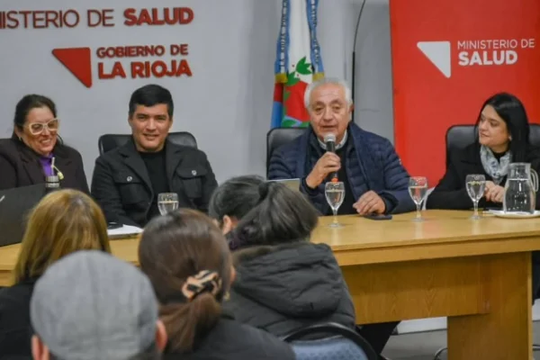 Contribuyen a mejorar la calidad de atención en la salud riojana