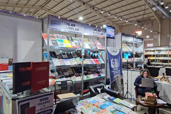 El CENIIT y EUDELAR presentes en la Feria del Libro de La Rioja