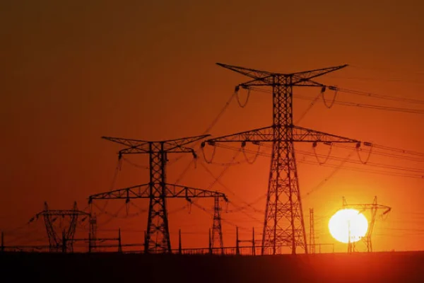 El Gobierno planifica una extensión para la emergencia en el sector energético