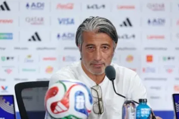 Murat Yakin cuestionó la expulsión de Embolo tras la caída ante Argentina: 