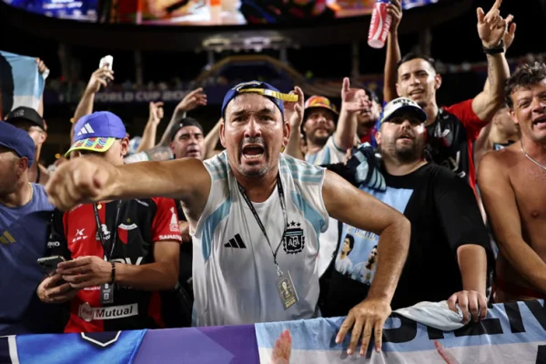 Alarma por el partido de la Selección contra Inglaterra: EE.UU. prepara un operativo inédito por el riesgo a incidentes