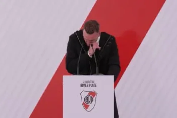 Franco Armani, hasta las lágrimas en su despedida de River: 