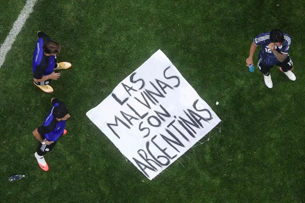 El gobierno inglés respondió a la bandera de la selección: “Puede que el Mundial no sea nuestro, pero las Malvinas sí lo son”