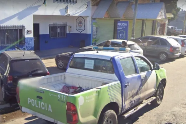 Detuvieron a un adolescente de 16 años acusado de matar a cuchilladas a su tío