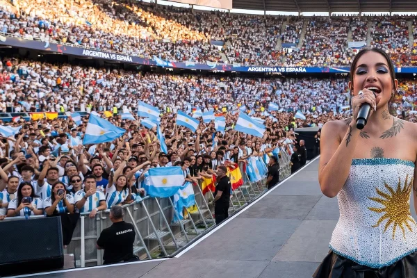 María Becerra llegó al estadio de la final del Mundial 2026 para cantar el Himno: “Esto es lo más lindo de mi carrera”