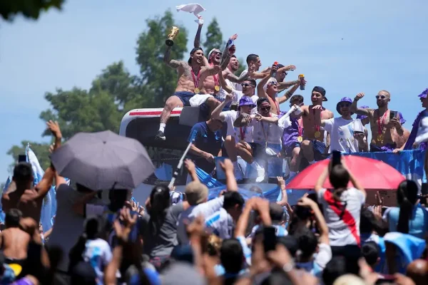 Milei confirmó que habrá feriado nacional por los festejos de la Selección Argentina: cuándo sería