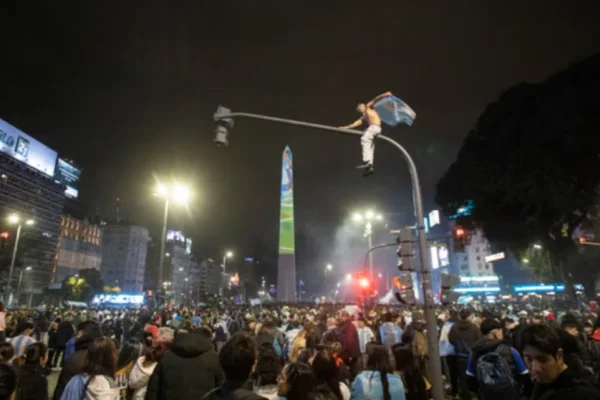 Dos personas murieron durante la final del Mundial entre Argentina y España
