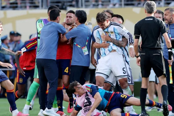 La FIFA abrió una investigación contra la Selección argentina por los incidentes tras la final
