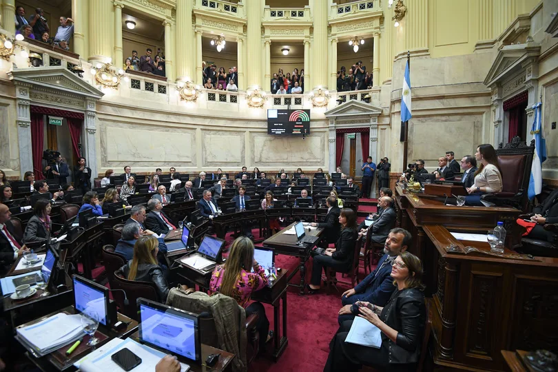 Senado: LLA anunció que donará el aumento de las dietas que ahora rozarán los $12 millones