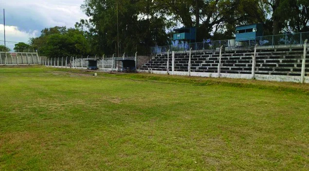 Con dos partidos arranca la acción de la agenda semanal