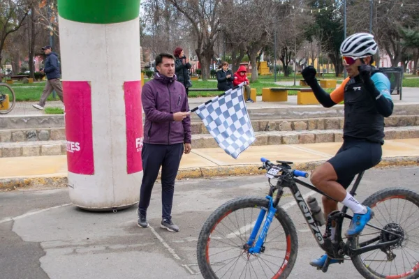 Diego Alfaro se adueñó del triunfo de la fecha en Famatina