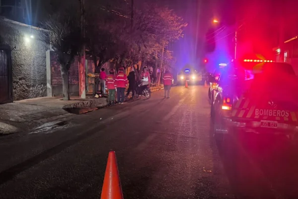 Siniestro vial en el barrio Islas Malvinas dejó un herido