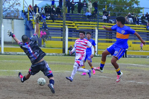 Fútbol: Rioja Juniors aplastó a Independencia: le metió 10 goles