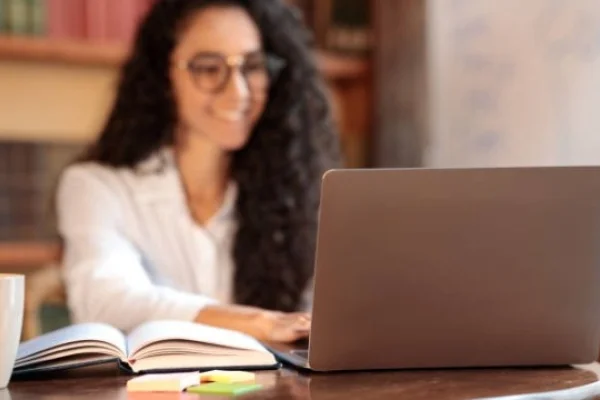 Colegios, institutos y academias: el sector que más tiene para ganar con una presencia digital a la altura de su propuesta