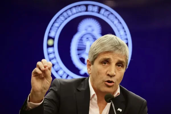 Luis Caputo presentó el proyecto de Inocencia Fiscal II