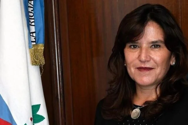 Inés Brizuela y Doria: 