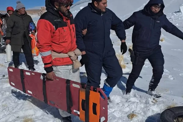 Habló el rescatista que encontró a los cuatro mineros tras tres días enterrados en la nieve