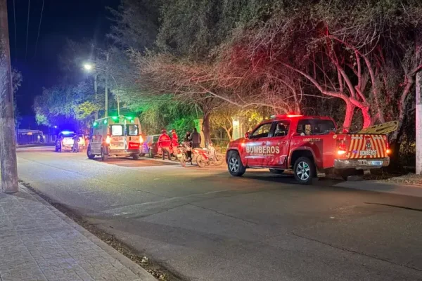 Un motociclista resultó herido tras un choque con un automóvil en barrio Cochangasta