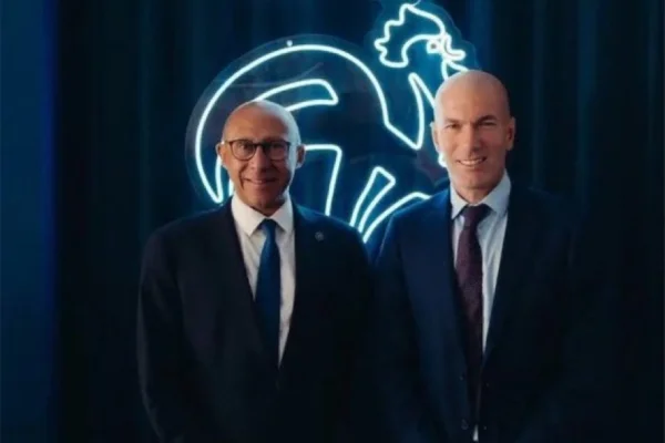 Zinedine Zidane es el nuevo director técnico de la Selección de Francia hasta 2030